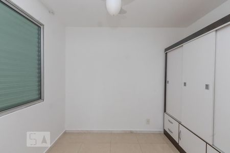 Apartamento para alugar com 72m², 2 quartos e 3 vagas