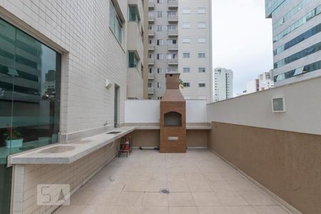 Apartamento para alugar com 72m², 2 quartos e 3 vagas