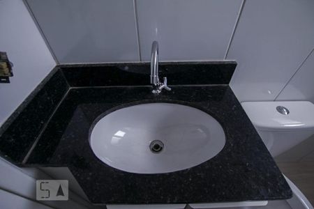 Apartamento para alugar com 65m², 3 quartos e 1 vagaBanheiro - Pia