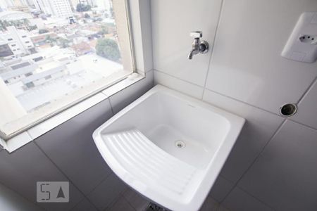 Apartamento para alugar com 65m², 3 quartos e 1 vagaÁrea de Serviço - Tanque