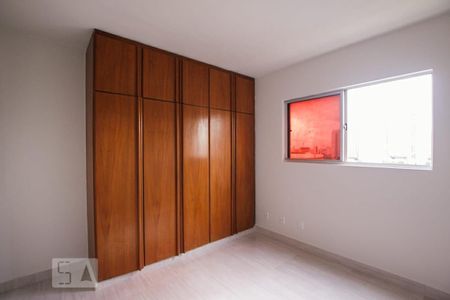 Apartamento para alugar com 65m², 3 quartos e 1 vagaQuarto 2
