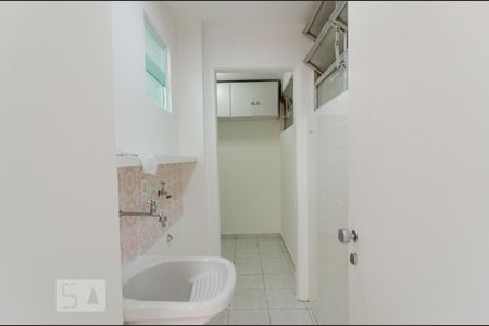 Apartamento para alugar com 65m², 2 quartos e 1 vaga Apartamento para alugar com 65m², 2 quartos e 1 vagaLavanderia