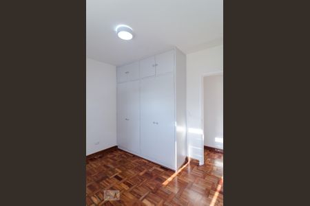 Apartamento para alugar com 65m², 2 quartos e 1 vaga Apartamento para alugar com 65m², 2 quartos e 1 vagaQuarto 2