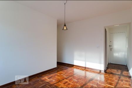 Sala de apartamento para alugar com 2 quartos, 65m² em Vila Clementino, São Paulo