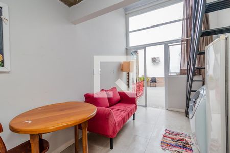 Sala/Cozinha de casa de condomínio para alugar com 1 quarto, 24m² em Azenha, Porto Alegre