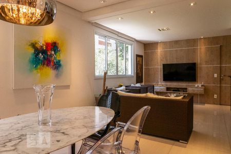 Sala de estar de apartamento à venda com 3 quartos, 170m² em Santa Cecília, São Paulo