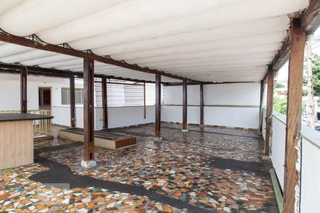 Casa à venda com 313m², 4 quartos e 1 vagaTerraço