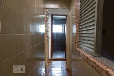 Casa à venda com 313m², 4 quartos e 1 vagaÁrea de Serviço
