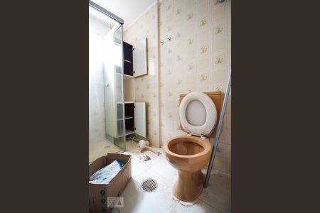 Apartamento para alugar com 71m², 2 quartos e 1 vaga Apartamento para alugar com 71m², 2 quartos e 1 vagaBanheiro