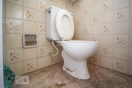 Apartamento para alugar com 71m², 2 quartos e 1 vaga Apartamento para alugar com 71m², 2 quartos e 1 vagaBanheiro de Serviço