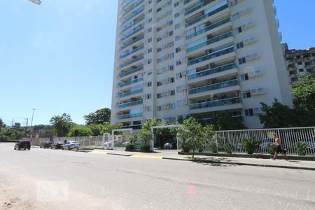 Apartamento à venda com 58m², 2 quartos e 1 vagaFachada e portaria