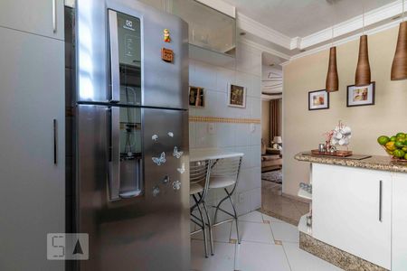Apartamento à venda com 57m², 2 quartos e 1 vagaCozinha