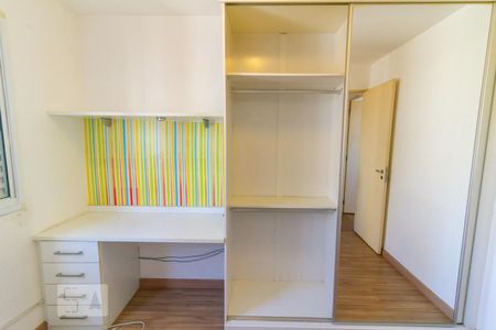 Apartamento à venda com 49m², 2 quartos e 1 vaga Apartamento à venda com 49m², 2 quartos e 1 vagaArmários Quarto 2