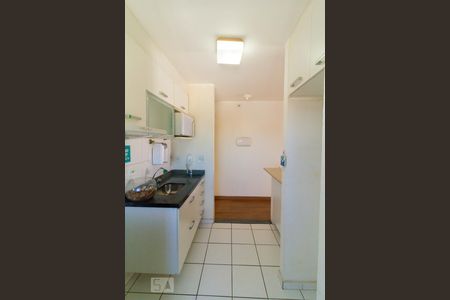 Apartamento à venda com 49m², 2 quartos e 1 vaga Apartamento à venda com 49m², 2 quartos e 1 vagaCozinha