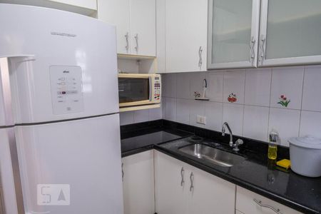 Apartamento à venda com 80m², 2 quartos e sem vagaCozinha