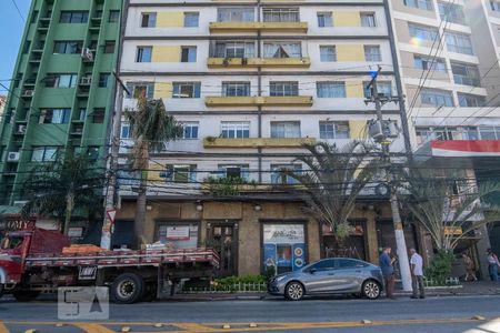 Apartamento à venda com 80m², 2 quartos e sem vagaFachada
