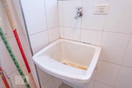 Apartamento à venda com 80m², 2 quartos e sem vagaÁrea de Serviço