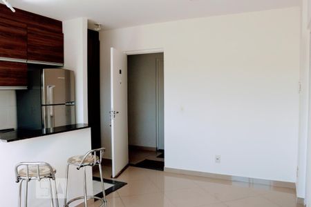 Apartamento à venda com 37m², 1 quarto e sem vagaSala