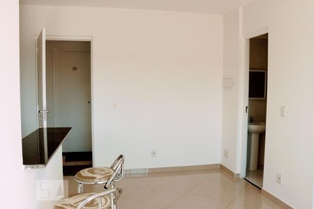 Apartamento à venda com 37m², 1 quarto e sem vagaSala