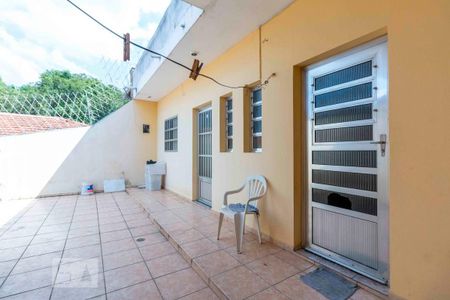 Casa à venda com 100m², 2 quartos e 2 vagasÁrea de Serviço