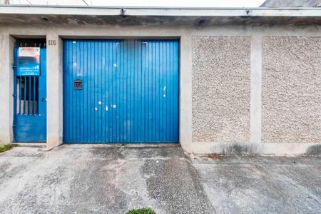 Casa à venda com 100m², 2 quartos e 2 vagasFachada