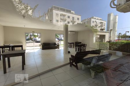 Apartamento para alugar com 45m², 2 quartos e 1 vaga Apartamento para alugar com 45m², 2 quartos e 1 vagaÁrea comum - Salão de festas