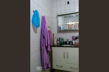 Casa à venda com 90m², 3 quartos e 1 vaga Casa à venda com 90m², 3 quartos e 1 vagaBanheiro da Suíte