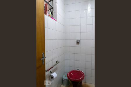 Casa à venda com 90m², 3 quartos e 1 vaga Casa à venda com 90m², 3 quartos e 1 vagaLavabo