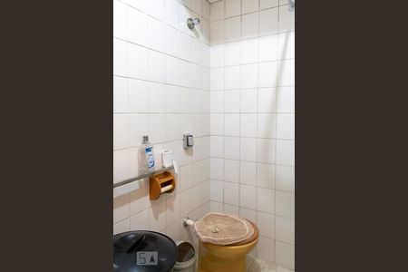 Casa à venda com 90m², 3 quartos e 1 vaga Casa à venda com 90m², 3 quartos e 1 vagaBanheiro