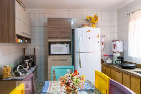 Casa à venda com 90m², 3 quartos e 1 vaga Casa à venda com 90m², 3 quartos e 1 vagaCozinha