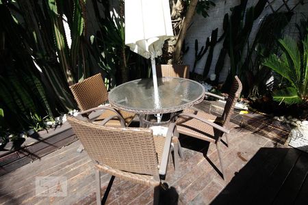 Casa à venda com 180m², 5 quartos e 2 vagasÁrea Gourmet