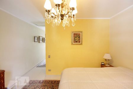 Casa à venda com 180m², 5 quartos e 2 vagasQuarto 4