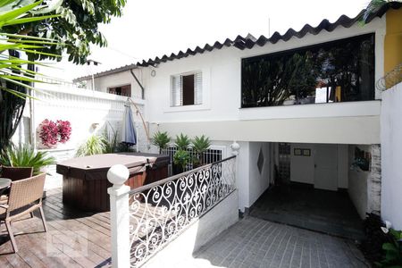 Casa à venda com 180m², 5 quartos e 2 vagasÁrea Gourmet