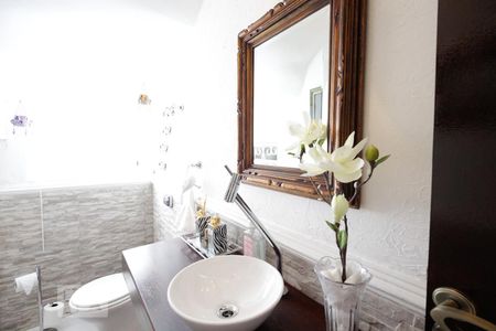 Casa à venda com 180m², 5 quartos e 2 vagasLavabo