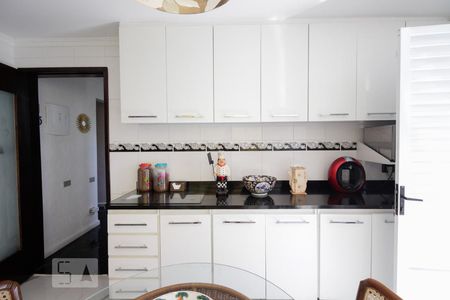 Casa à venda com 180m², 5 quartos e 2 vagasCozinha