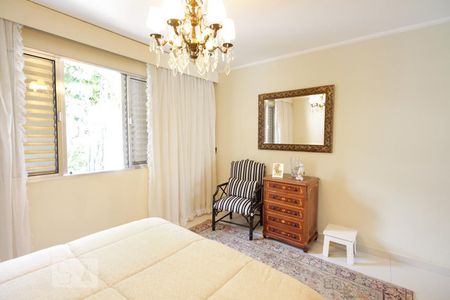 Casa à venda com 180m², 5 quartos e 2 vagasQuarto 4