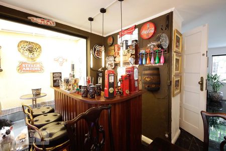 Casa à venda com 180m², 5 quartos e 2 vagasBar