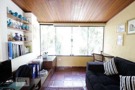 Casa à venda com 180m², 5 quartos e 2 vagasQuarto 2