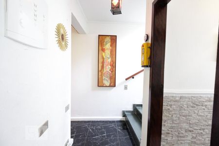 Casa à venda com 180m², 5 quartos e 2 vagasCorredor