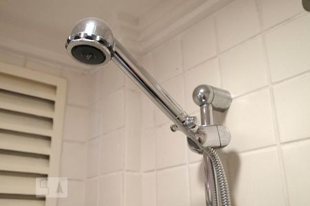 Apartamento à venda com 145m², 2 quartos e 2 vagasBanheiro Social - Detalhe