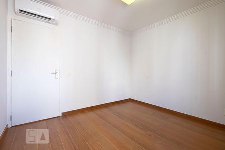 Apartamento à venda com 145m², 2 quartos e 2 vagasQuarto
