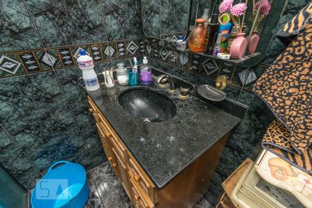 Apartamento para alugar com 100m², 2 quartos e sem vaga Apartamento para alugar com 100m², 2 quartos e sem vagaBanheiro Social