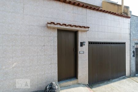 Fachada da entrada de apartamento para alugar com 2 quartos, 100m² em Irajá, Rio de Janeiro