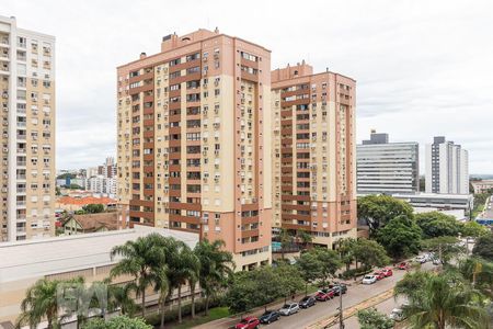 Vista de apartamento para alugar com 3 quartos, 68m² em Vila Ipiranga, Porto Alegre