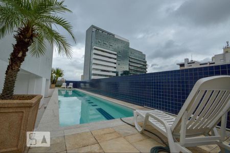 Apartamento para alugar com 35m², 1 quarto e 1 vaga Apartamento para alugar com 35m², 1 quarto e 1 vagaPiscina
