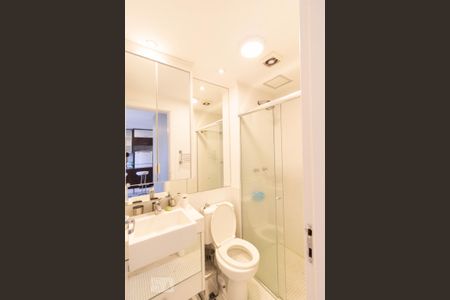 Apartamento para alugar com 35m², 1 quarto e 1 vaga Apartamento para alugar com 35m², 1 quarto e 1 vagaBanheiro