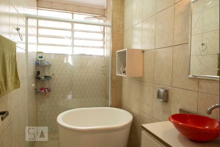 Apartamento para alugar com 64m², 2 quartos e sem vagaBanheiro