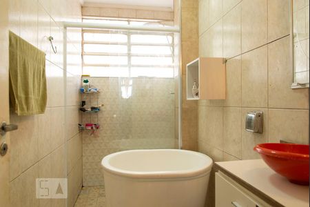 Apartamento para alugar com 64m², 2 quartos e sem vagaBanheiro