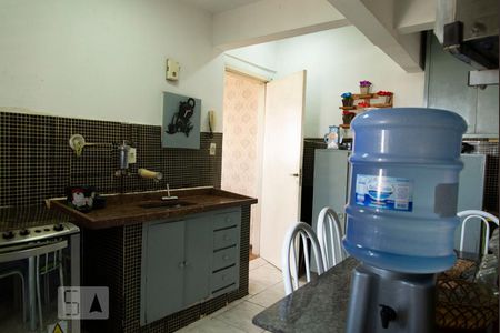 Apartamento para alugar com 64m², 2 quartos e sem vagaCozinha