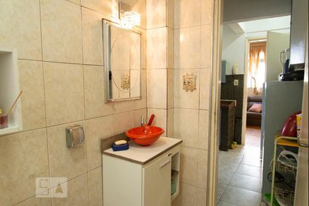 Apartamento para alugar com 64m², 2 quartos e sem vagaBanheiro